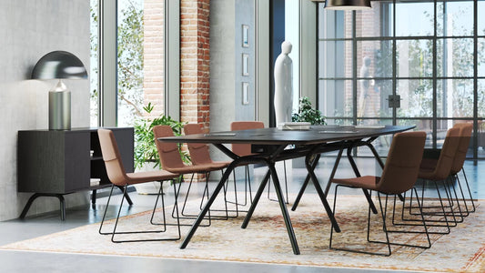 Table de Réunion ARQUS par Narbutas : Le luxe moderne pour vos décisions stratégiques