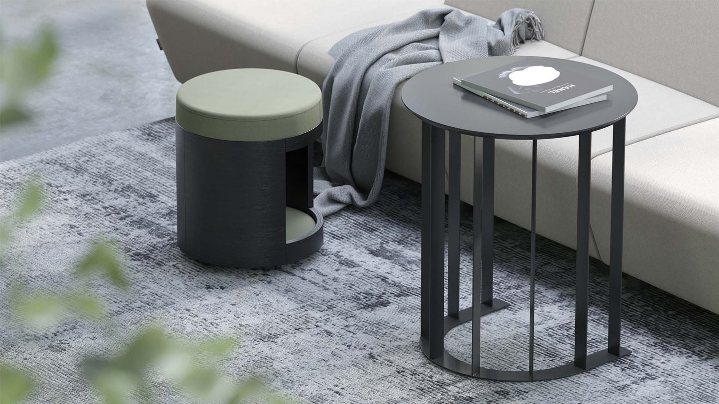 Table Basse et Poufs ZOOZOO par Narbutas : La réunion informelle réinventée