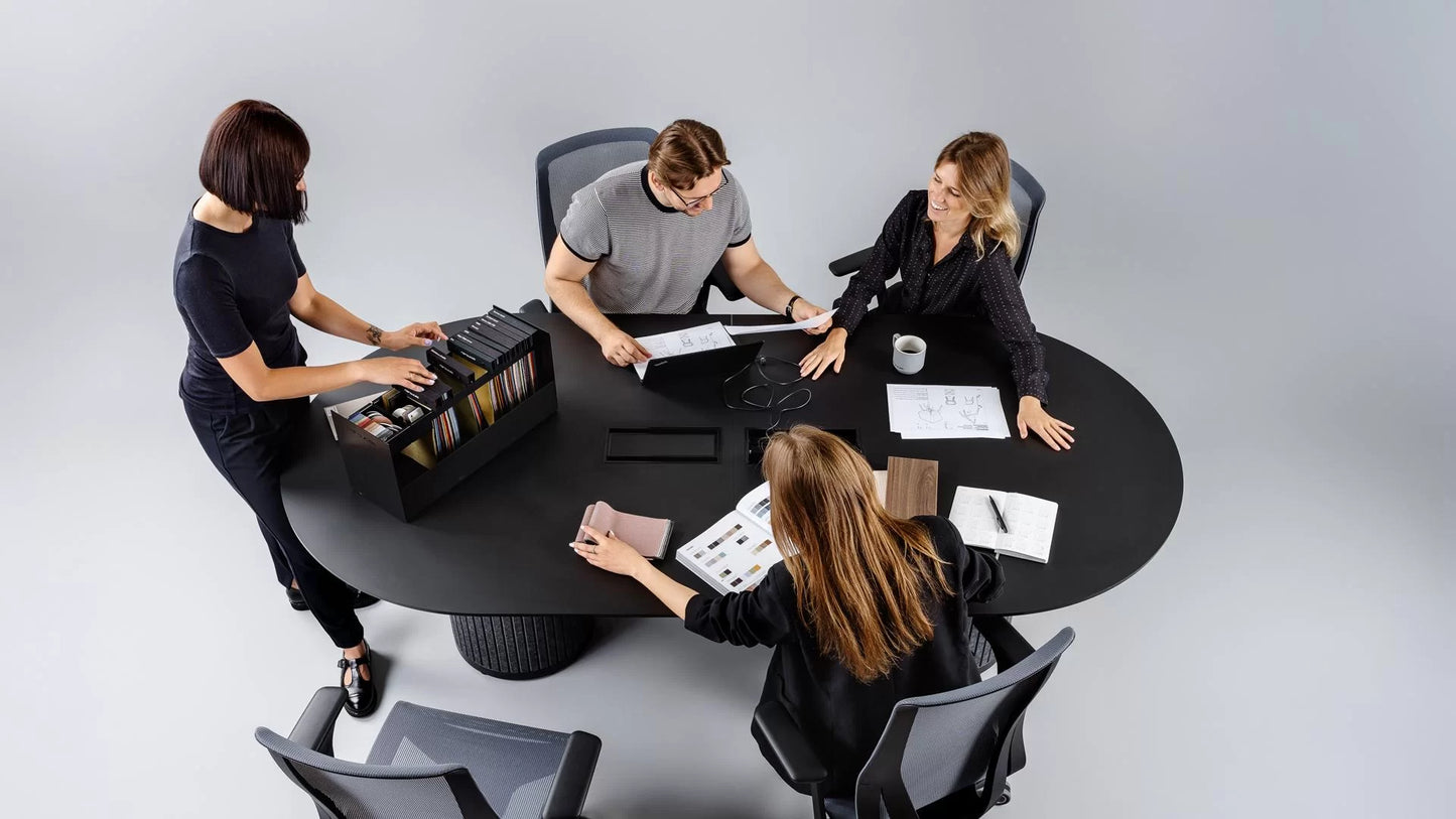 Table de Réunion PARTHOS par Narbutas : L'architecture sculpturale au service de l'acoustique